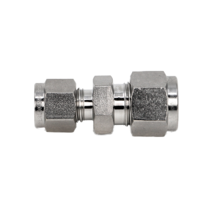 PŘIPOJOVACÍ ŠROUBENÍ 1/4″ x 3/8″